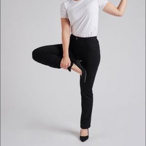 Betabrand 7-pocket yoga dress pant